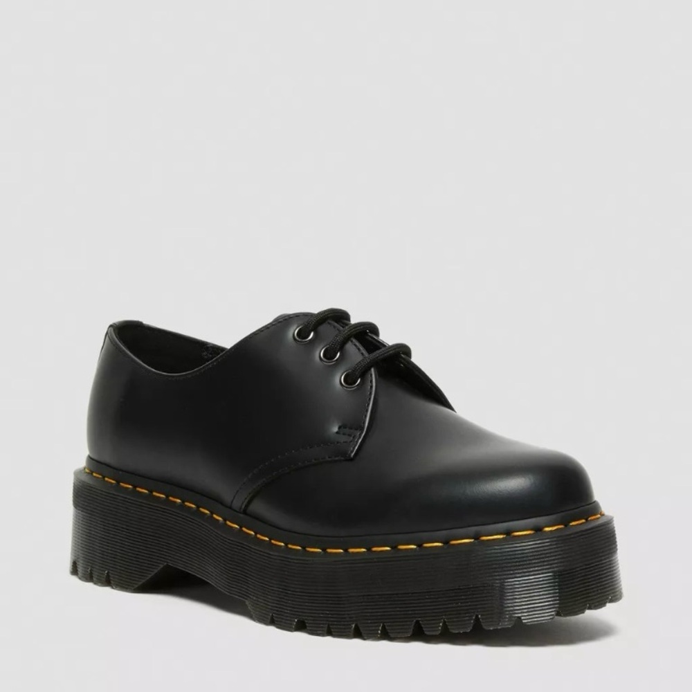 Darby Dr. Martens